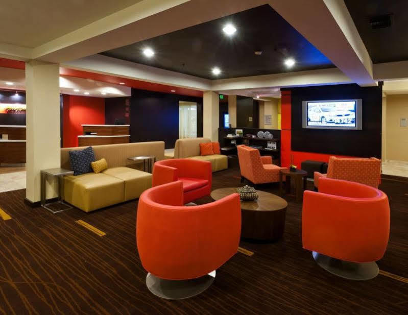 คอร์ทยาร์ด ทัสคาลูซา Hotel ภายนอก รูปภาพ