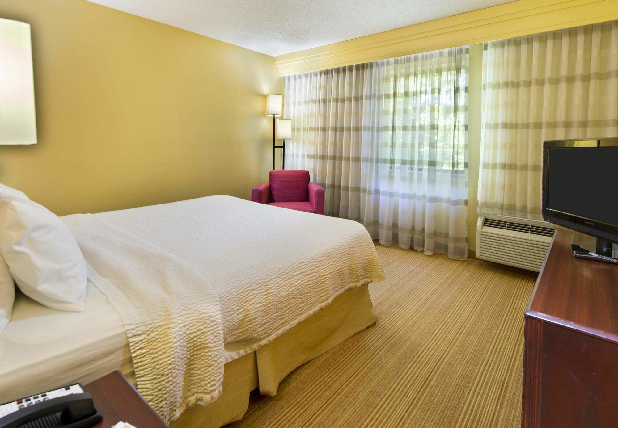 คอร์ทยาร์ด ทัสคาลูซา Hotel ภายนอก รูปภาพ